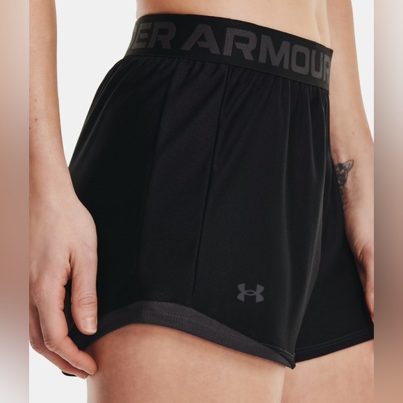 Under Armour Woman's UA Play Up Shorts Size‎ Small Athletic Black Running Shorts - Picture 1 of 10